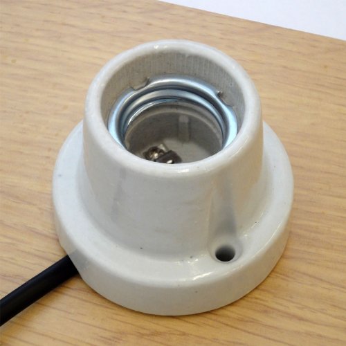 light bulb holder with switch